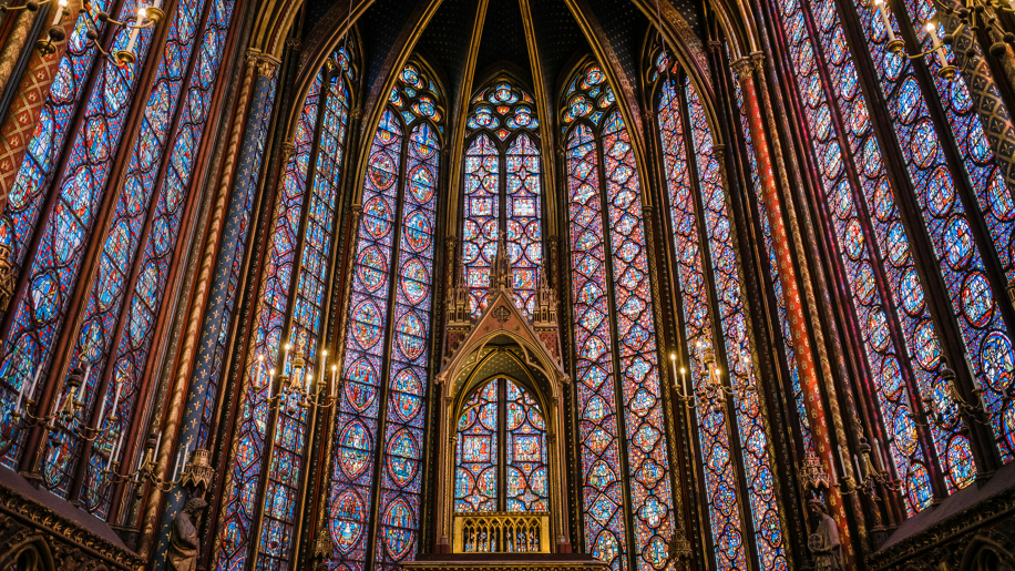 La Sainte-Chapelle di Parigi: un incendio di luci in VR